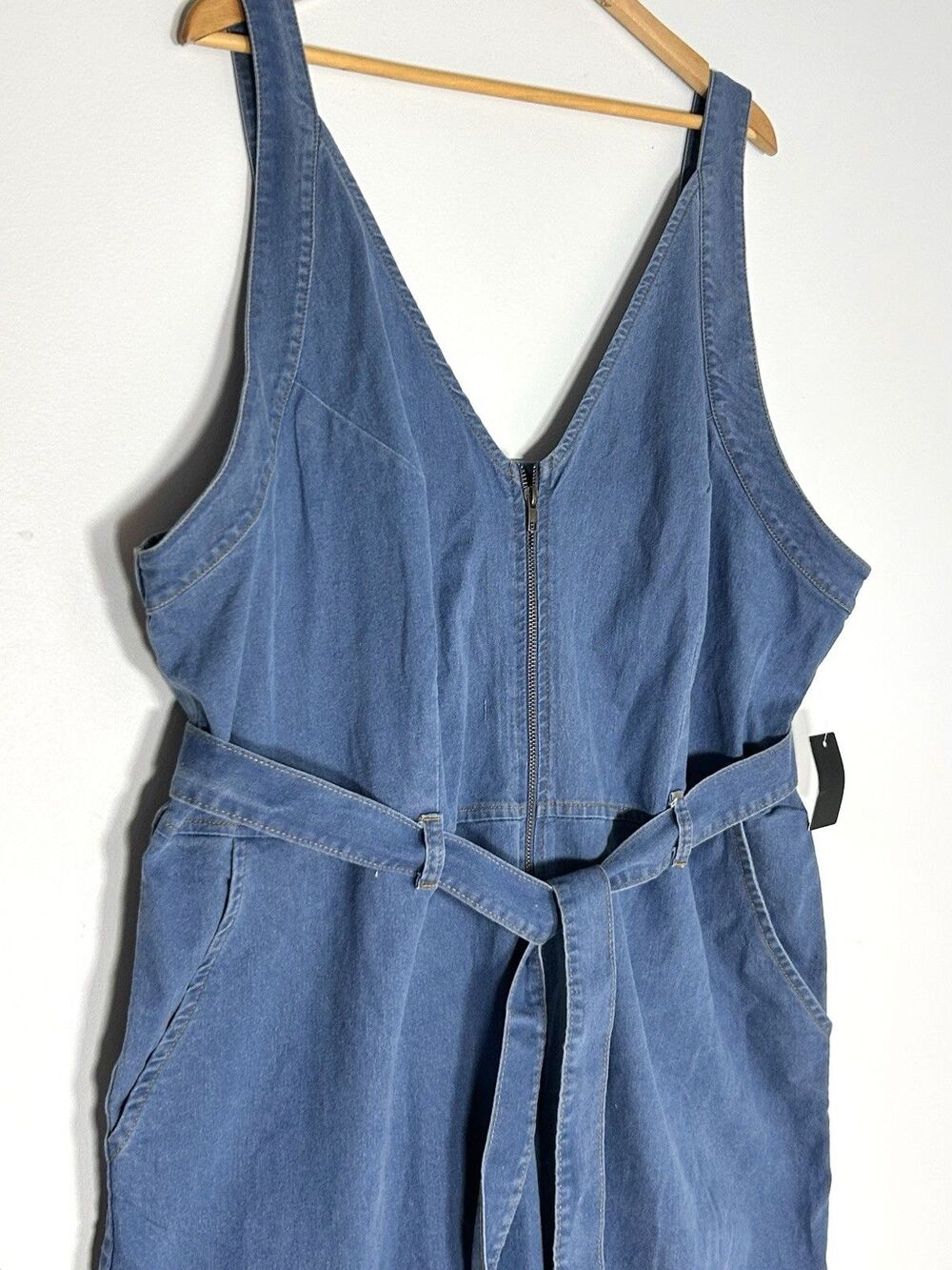 NWT Y2K Chambray Denim Jumpsuit Wide Leg Belted Utility Minimalist Plus 24 - Picture 3 of 8